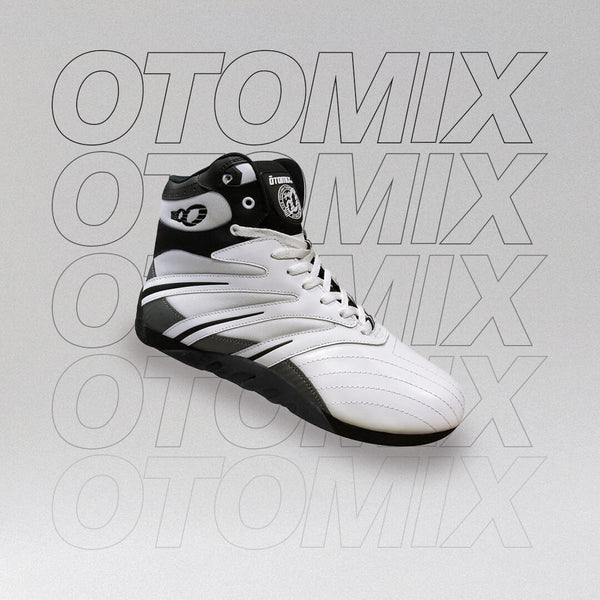 Otomix Extreme Trainer Pro - White Leather