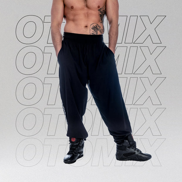 OTOMIX Signature Baggy Pants