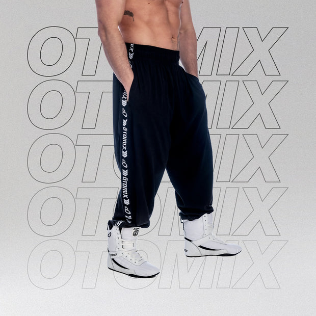 OTOMIX Signature Baggy Pants