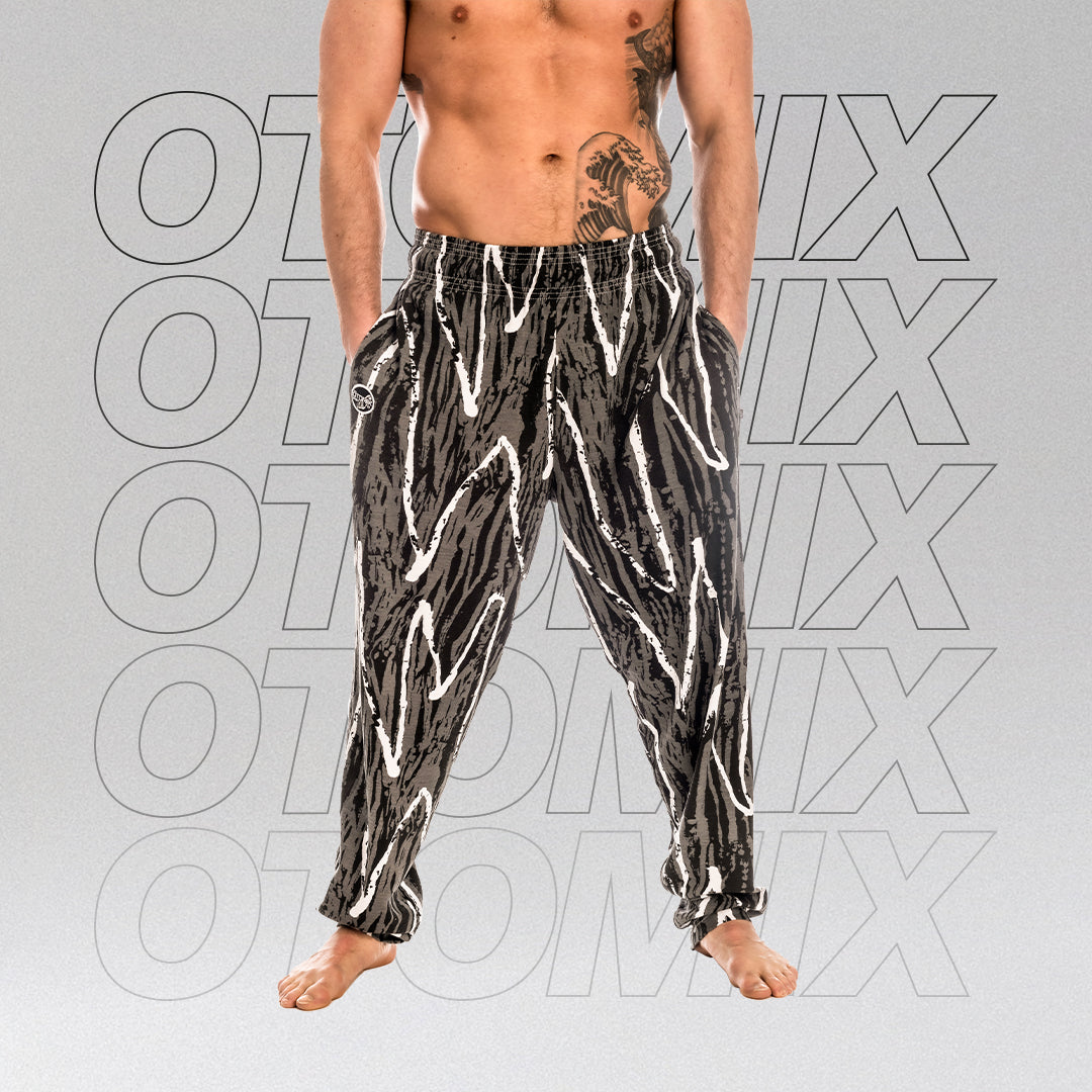 Otomix Black Wax Baggy Pants – OTOMIX