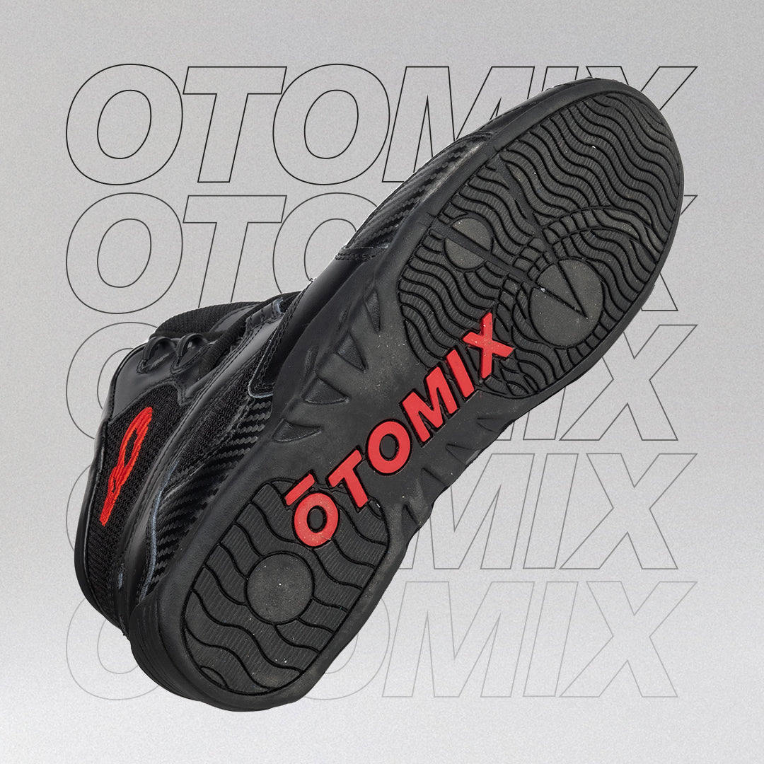 Otomix Carbonite Ultimate Trainer Black OTOMIX