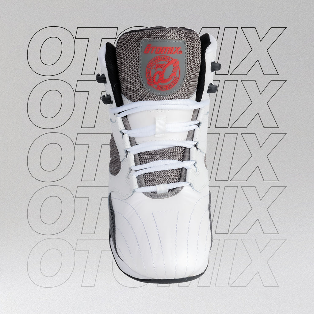 Otomix - Carbonite Ultimate Trainer - White