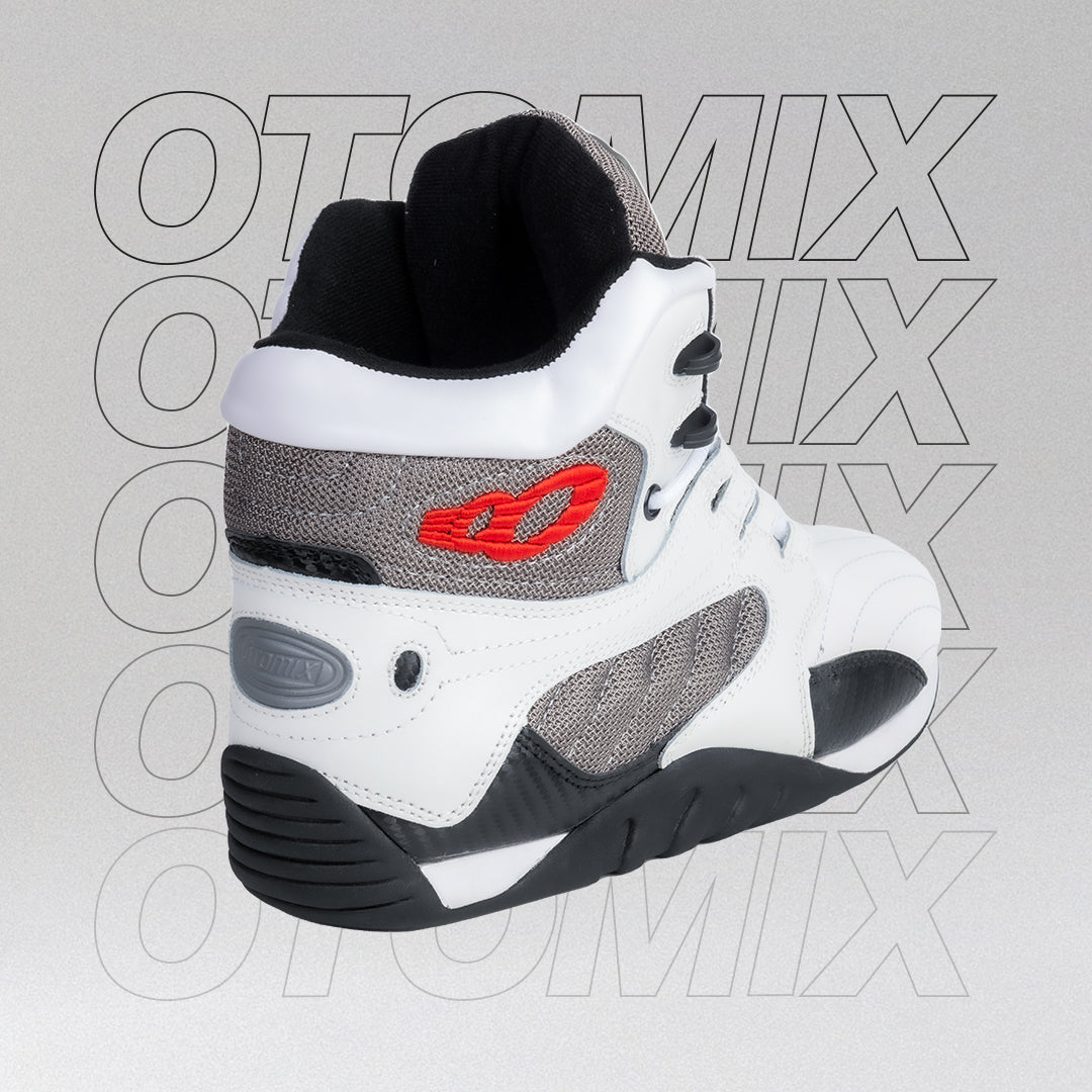Otomix - Carbonite Ultimate Trainer - White